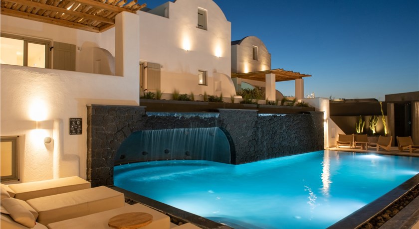 AVAL AII SUITE HOTEL in Santorini - 2026 Prices,Photos,Ratings - Book Now